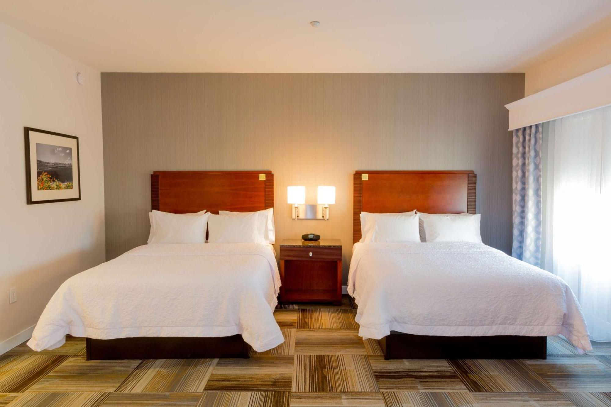 Hampton Inn & Suites Riverside/Corona East Ngoại thất bức ảnh