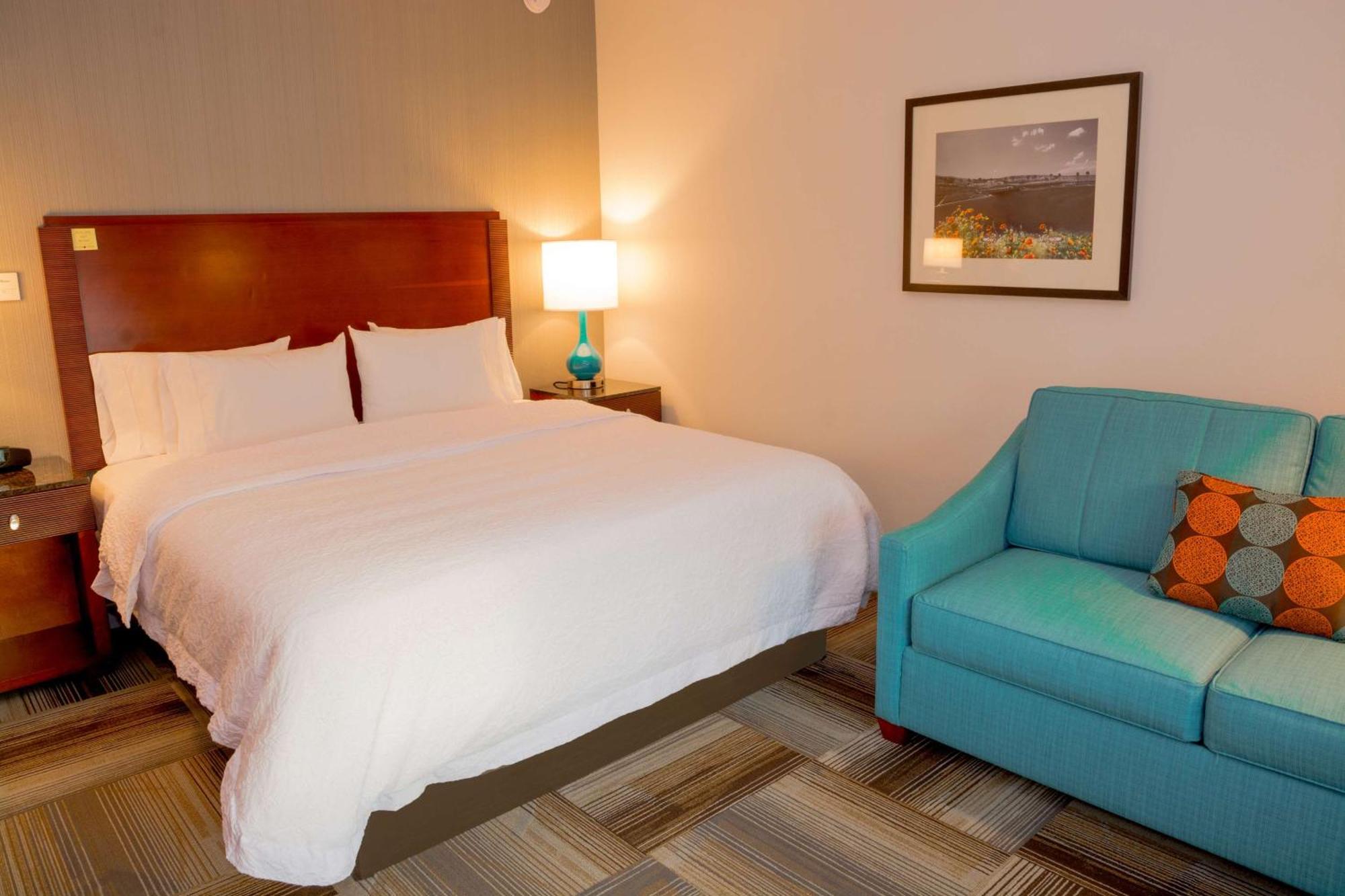 Hampton Inn & Suites Riverside/Corona East Ngoại thất bức ảnh