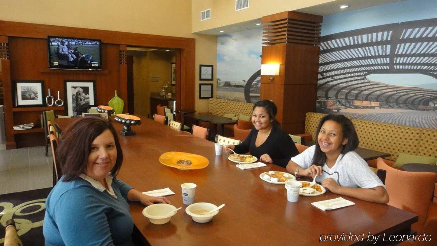 Hampton Inn & Suites Riverside/Corona East Nhà hàng bức ảnh