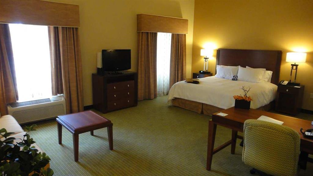 Hampton Inn & Suites Riverside/Corona East Phòng bức ảnh